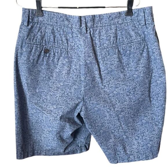 Chaps size 34 men’s 100% cotton shorts . - Picture 2 of 6